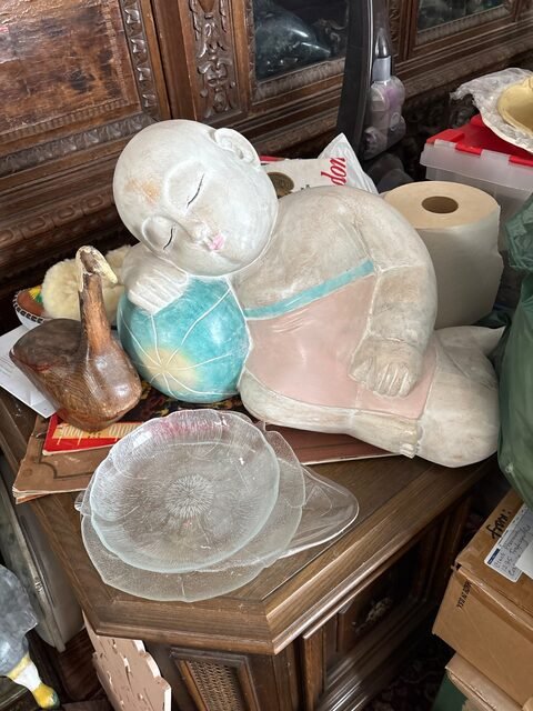 Item from the estate sale in Oro
