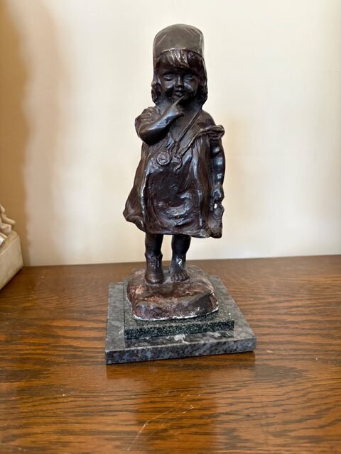 Item from the estate sale in Oro