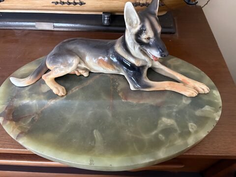 Item from the estate sale in Oro