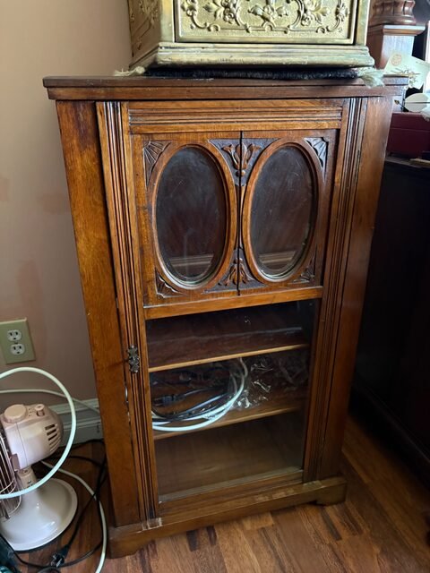 Item from the estate sale in Oro